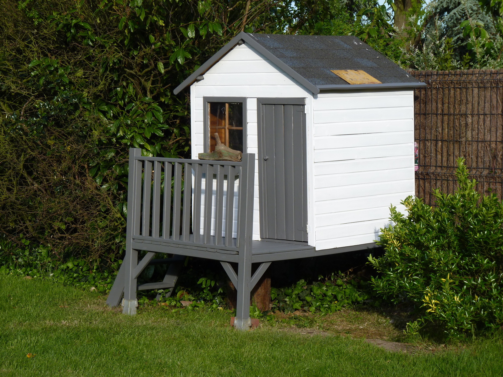 peindre une cabane